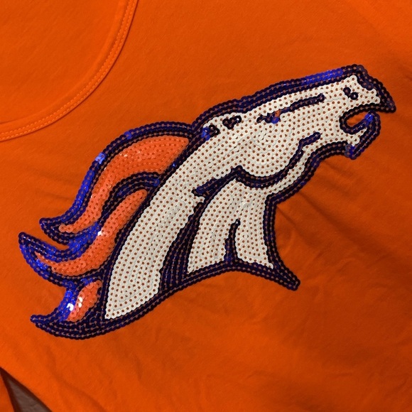 NFL Team Apparel Denver Broncos Sequin Long Sleeve Tee size M - Picture 2 of 9